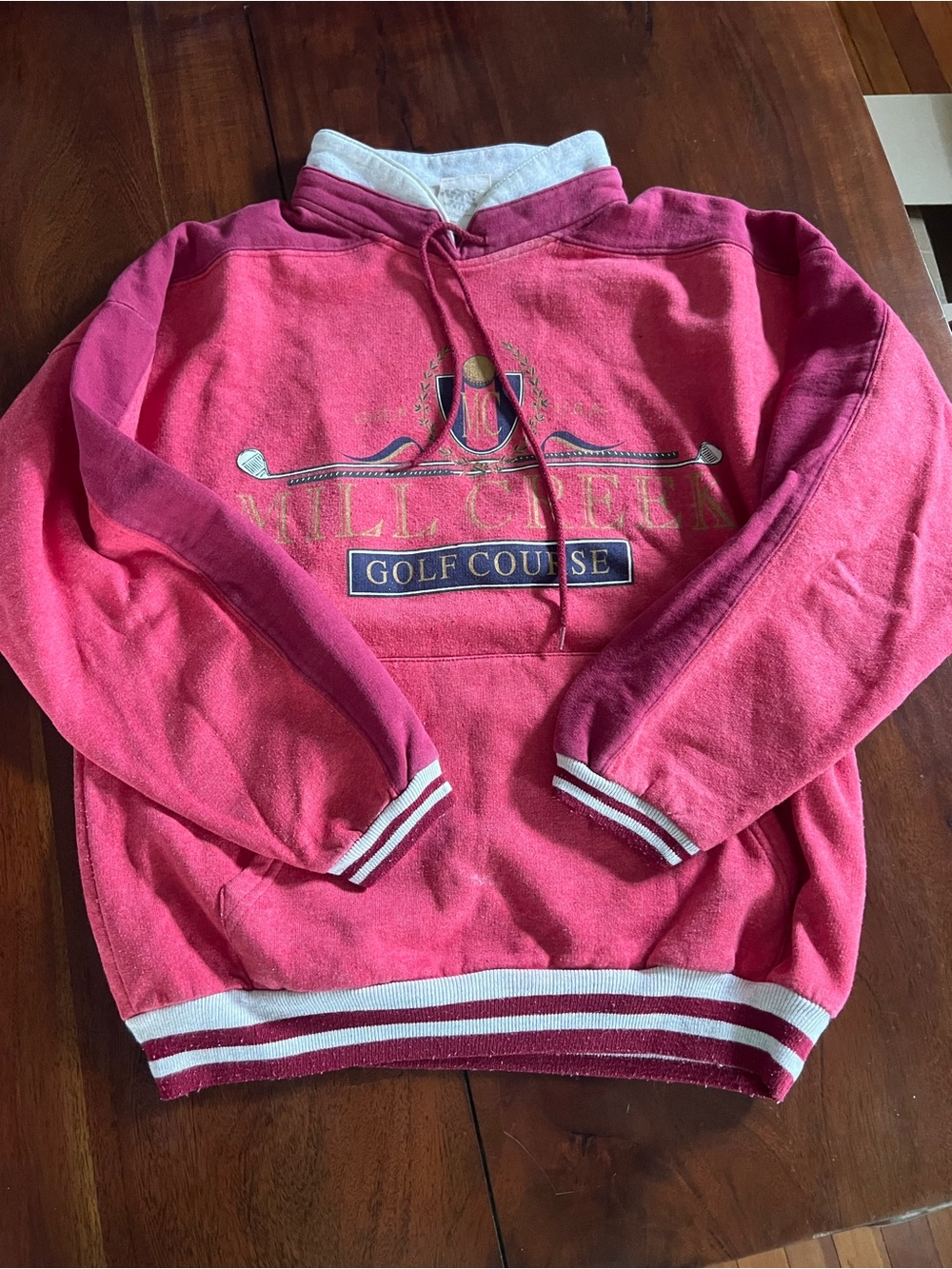 Vintage Women’s Golf sweatshirt | Red and White | Preppy | Size Medium